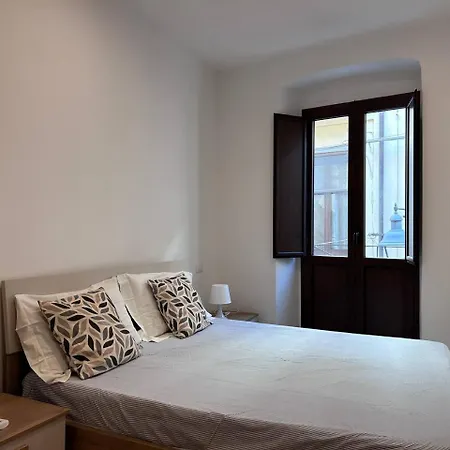 Centro 4 Mori كالياري