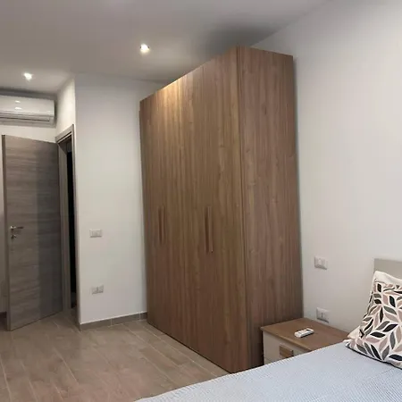 Centro 4 Mori Apartamento *