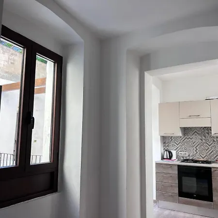 Centro 4 Mori شقة كالياري